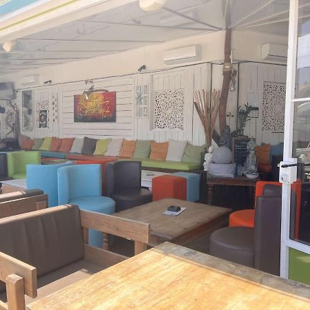Frejus: Appt 2P, 5 Pers, Piscine, Plage A 150M, Parking, Animaux Ok - Fr-1-226A-357 Eksteriør bilde