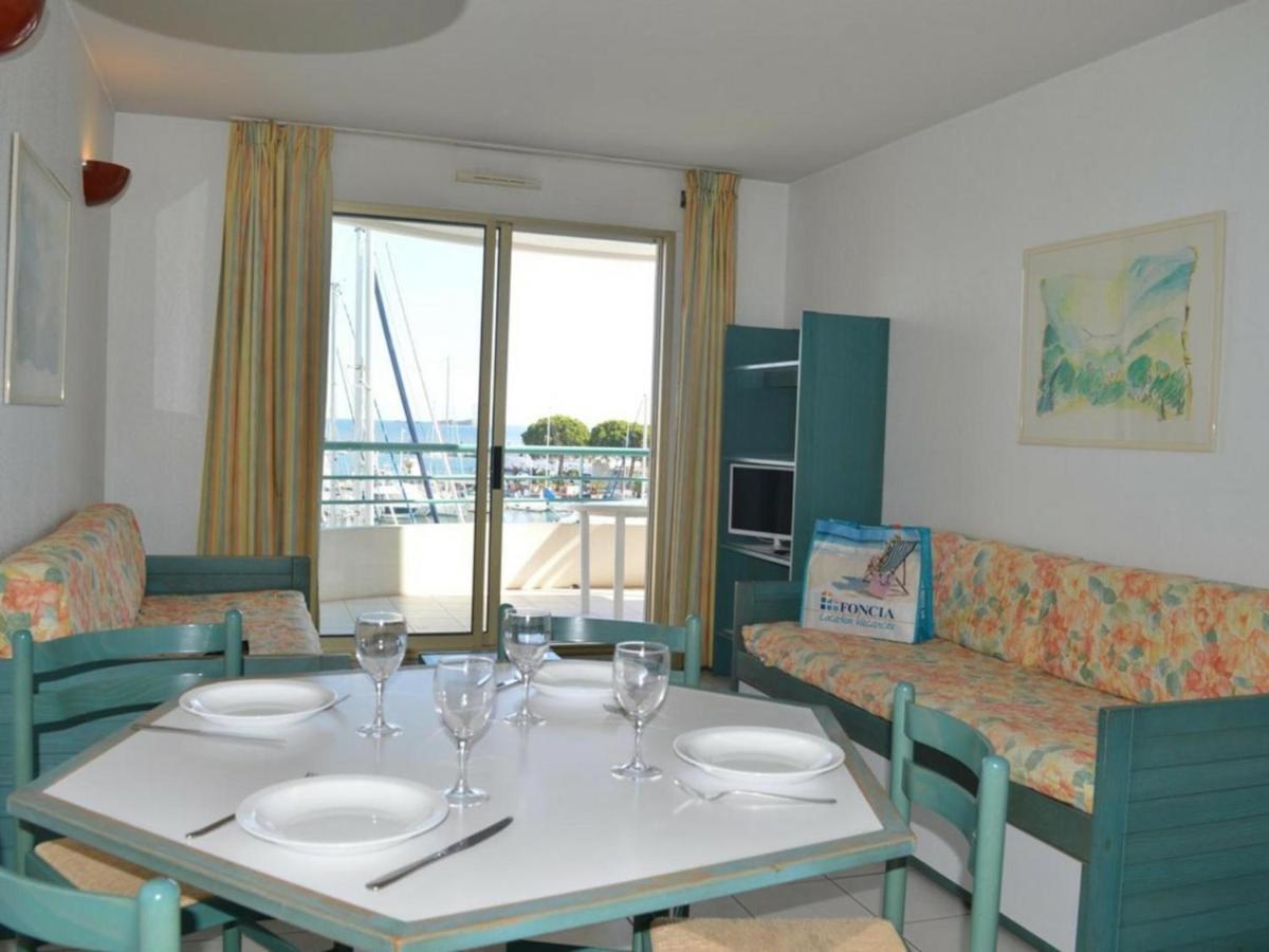 Frejus: Appt 2P, 5 Pers, Piscine, Plage A 150M, Parking, Animaux Ok - Fr-1-226A-357 Eksteriør bilde